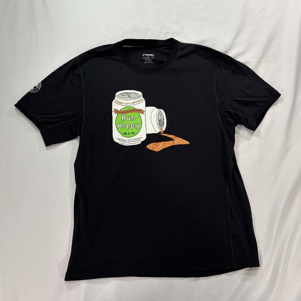 Brooks Distance graphic Run Hoppy Deschutes Brewing Collaboration T-shirt  Lot E